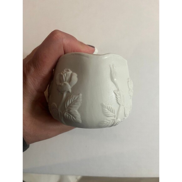 Set of 2 Andre Richard Bisque Trinket Dishes - Picture 9 of 10